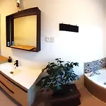 La Paillote Relais Du Chato N3 *
